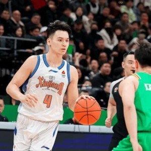 九游娱乐app下载-格兰立竿见影！双核缺席惜败辽宁，3小将被盘活，补强控卫可蜕变